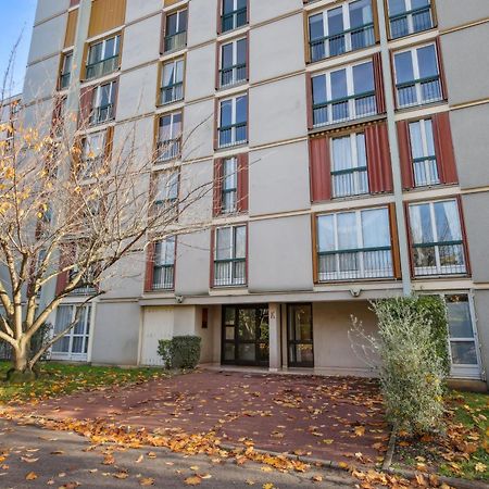 Ferienwohnung Chic Apart With Parking Chaville Exterior foto