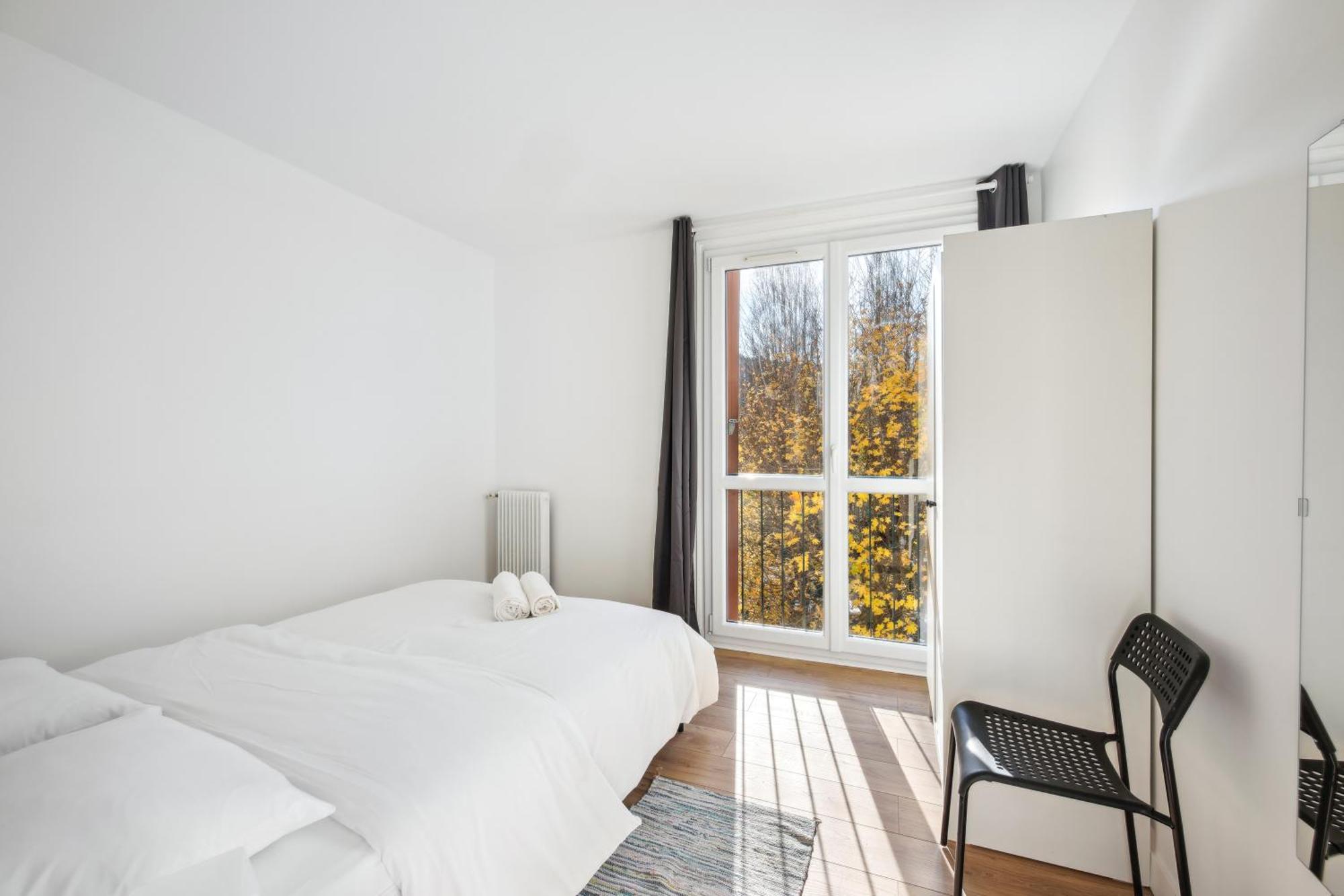 Ferienwohnung Chic Apart With Parking Chaville Exterior foto